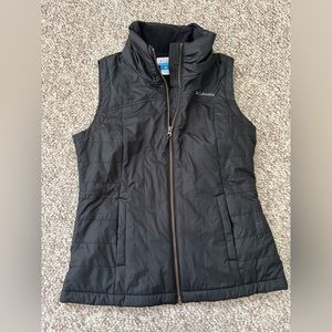 Columbia women’s black vest